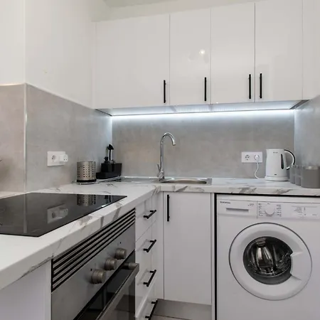 Santa Maria 120 - Two Bed *